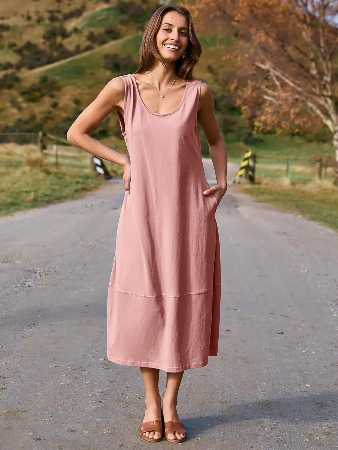 BerryGo Women's Loose Casual Midi Cotton Dresses Sundress Sleeveless Beach Summer Trendy Tank Top Dress with Pockets
