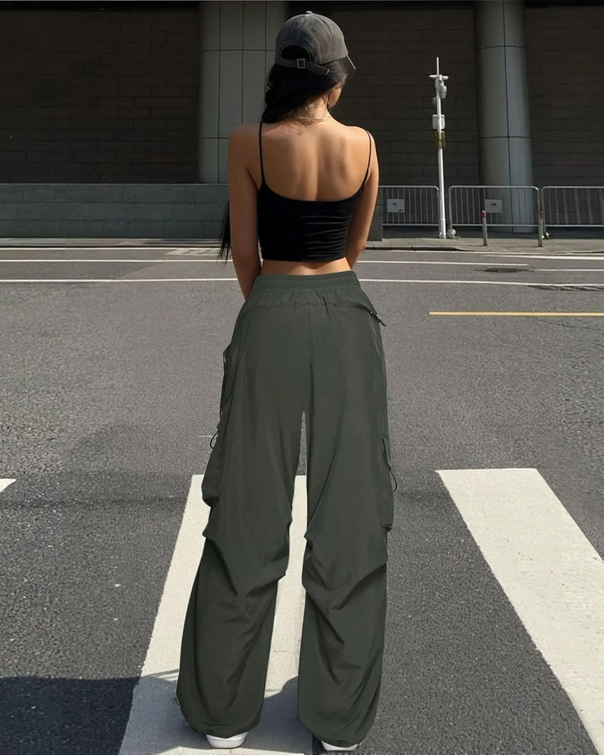 Cargo Pants Women Baggy High Waisted Parachute Pants with Pockets Wide Leg Y2K Casual Pants for Women