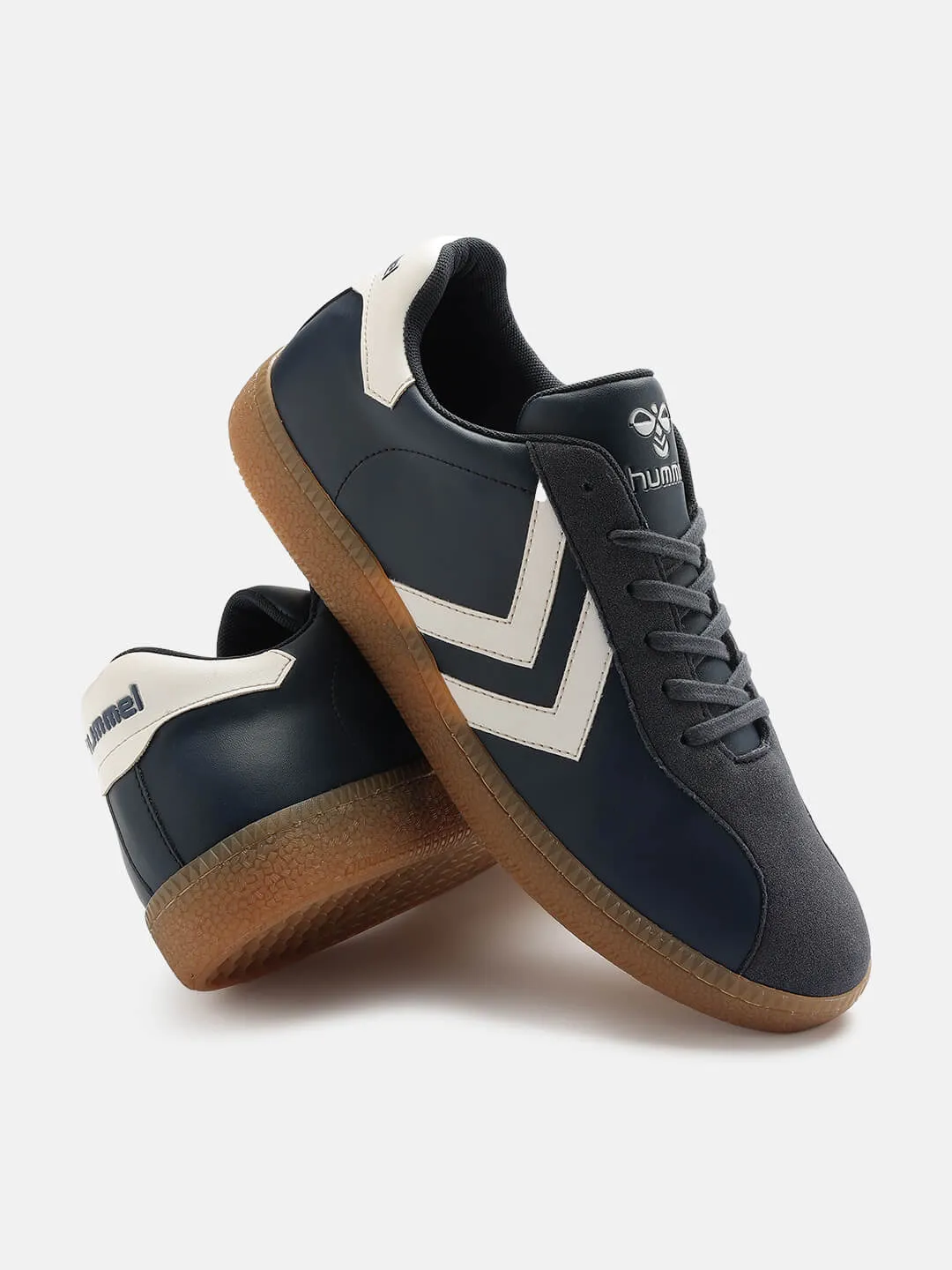 Classic Triumph Men Casual Lace-up Sneaker