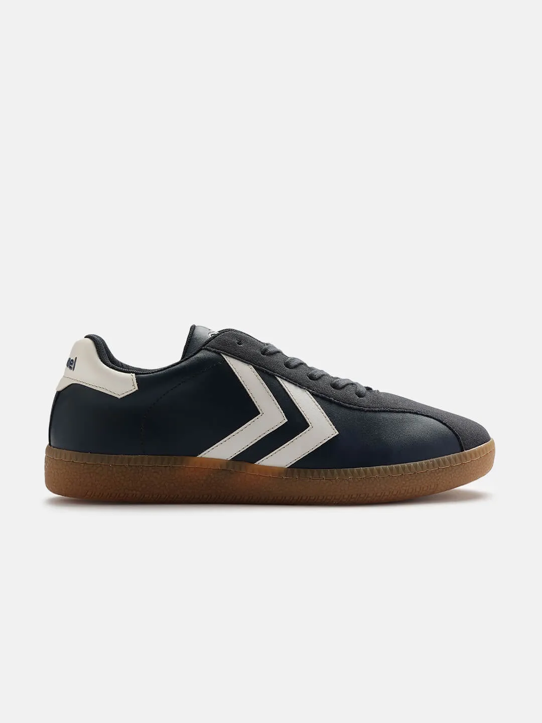 Classic Triumph Men Casual Lace-up Sneaker