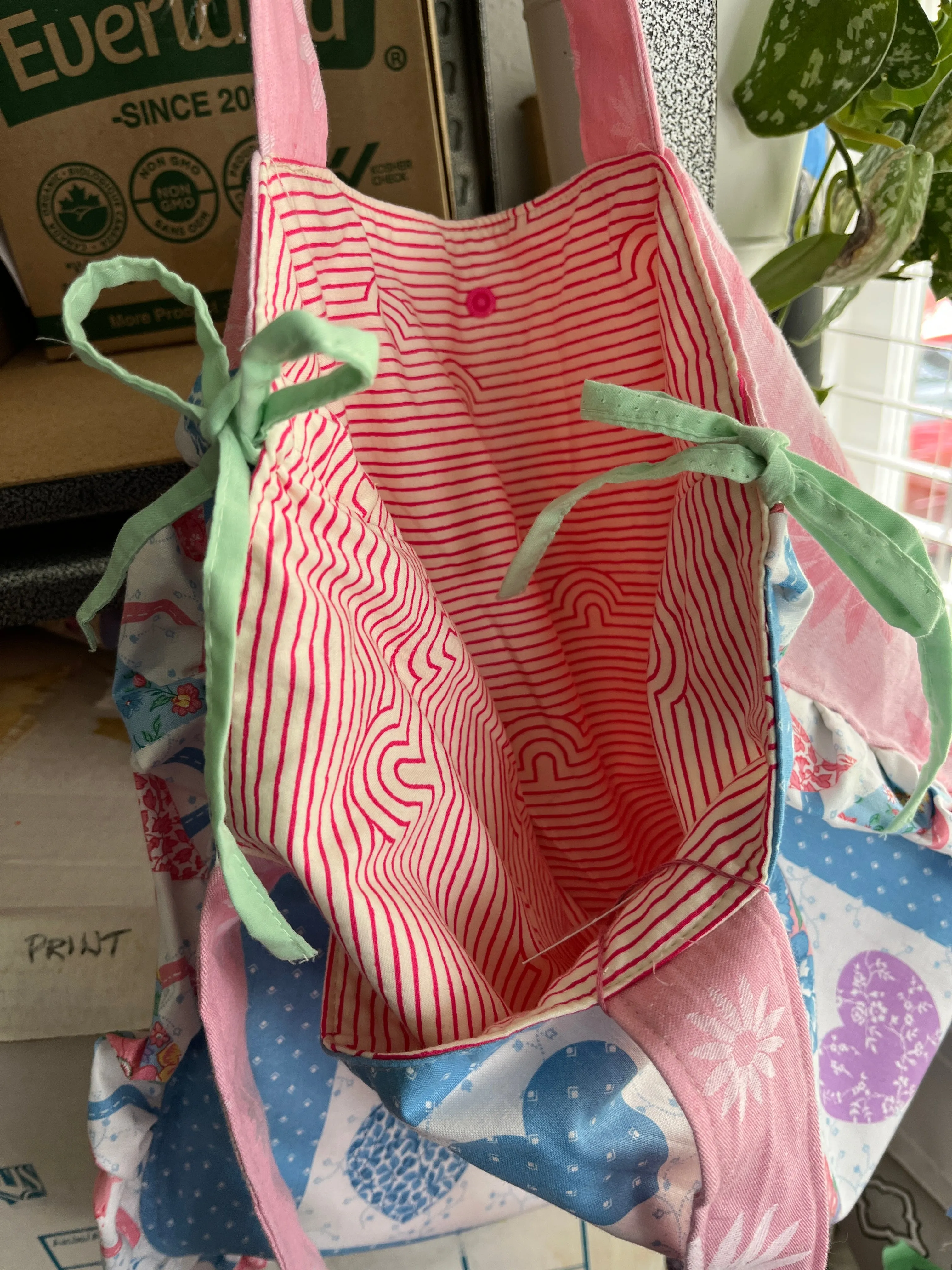 “Hearts” Tote Bag
