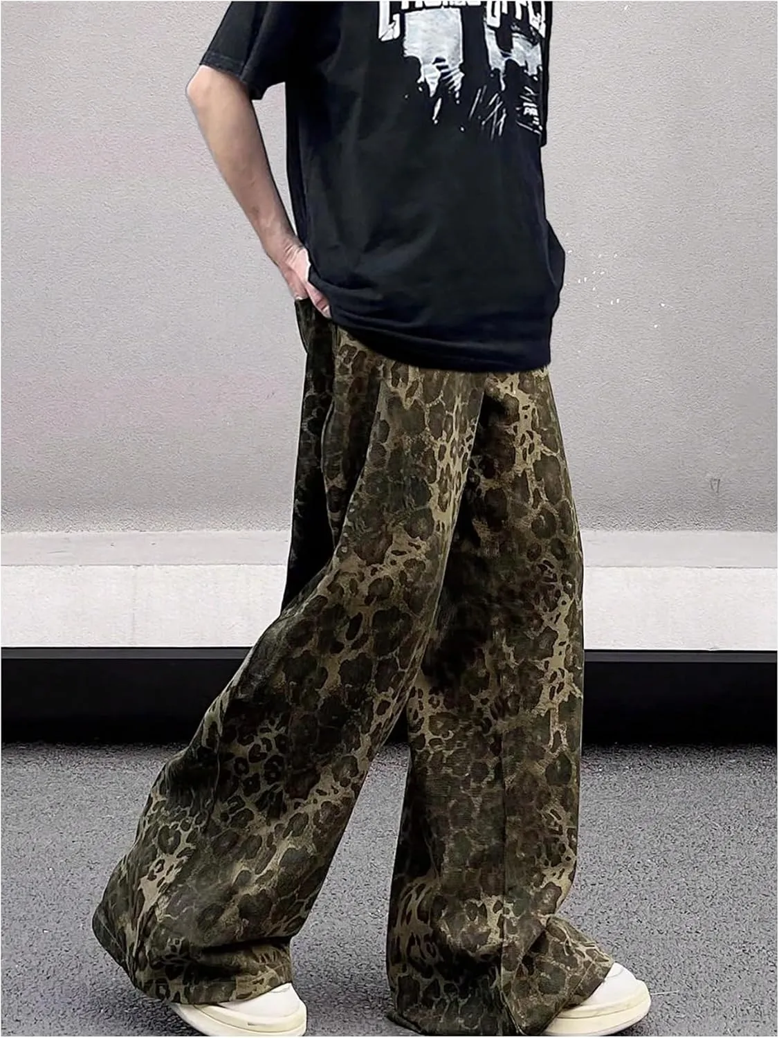 MakeMeChic Men's Leopard Print Drawstring Wide Leg Trousers Straight Pocket Loose Streetwear Pants