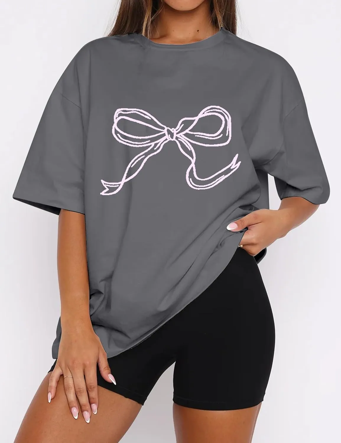 MISSACTIVER Womens Oversized Bow Graphic T-Shirt Drop Shoulder Short Sleeve Graphics Tee Shirt Casual Outfit Going Out Top