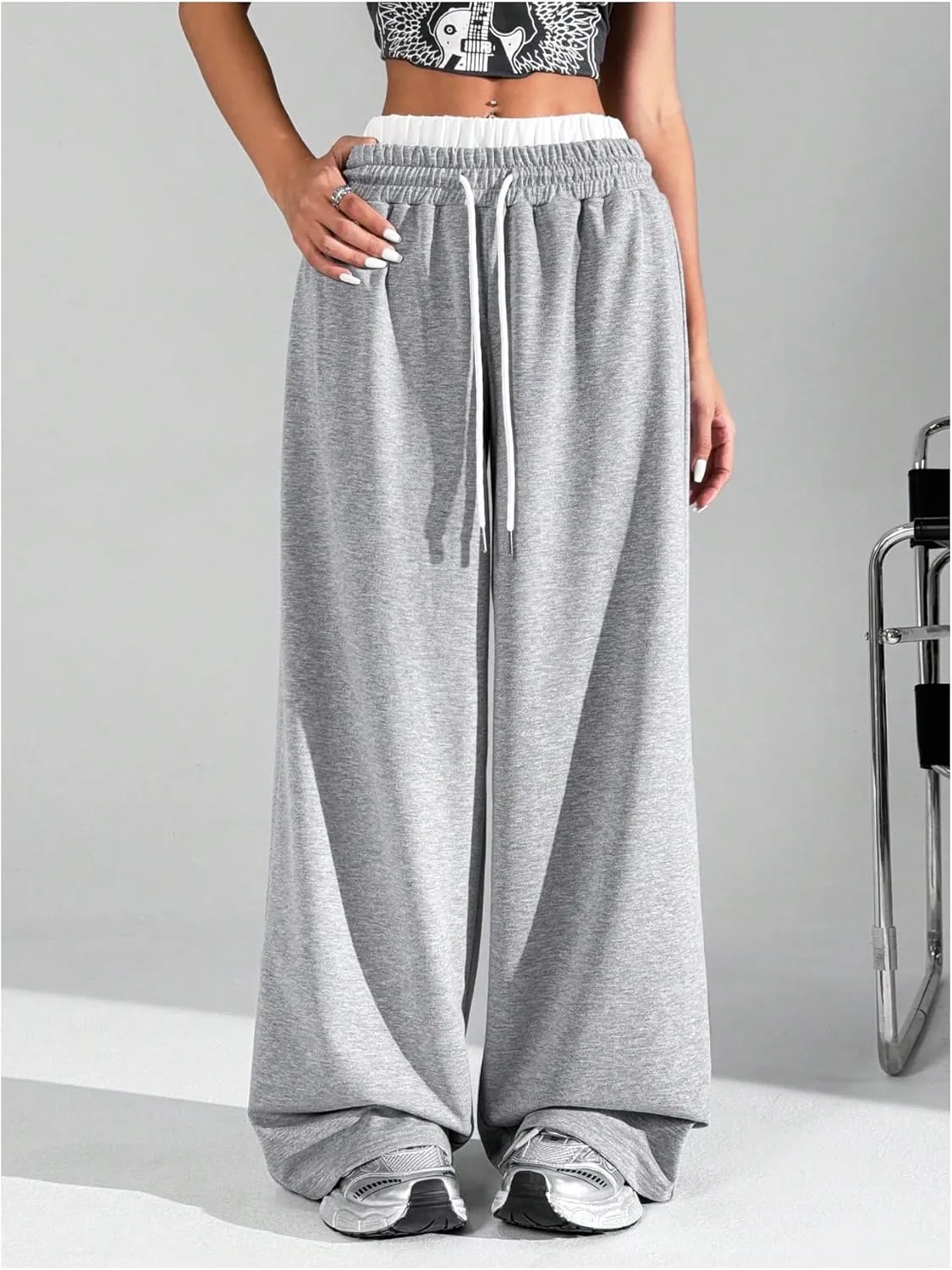 OYOANGLE Women's Drawstring Elastic Waist Straight Leg Long Pants Loose Casual Athletic Trousers Sweatpants