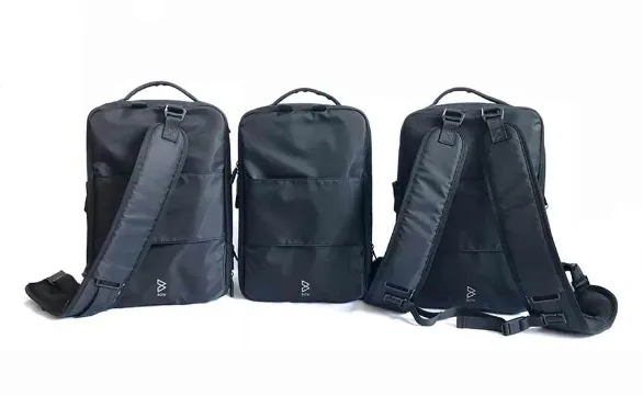Quiver X Multifunction Bag