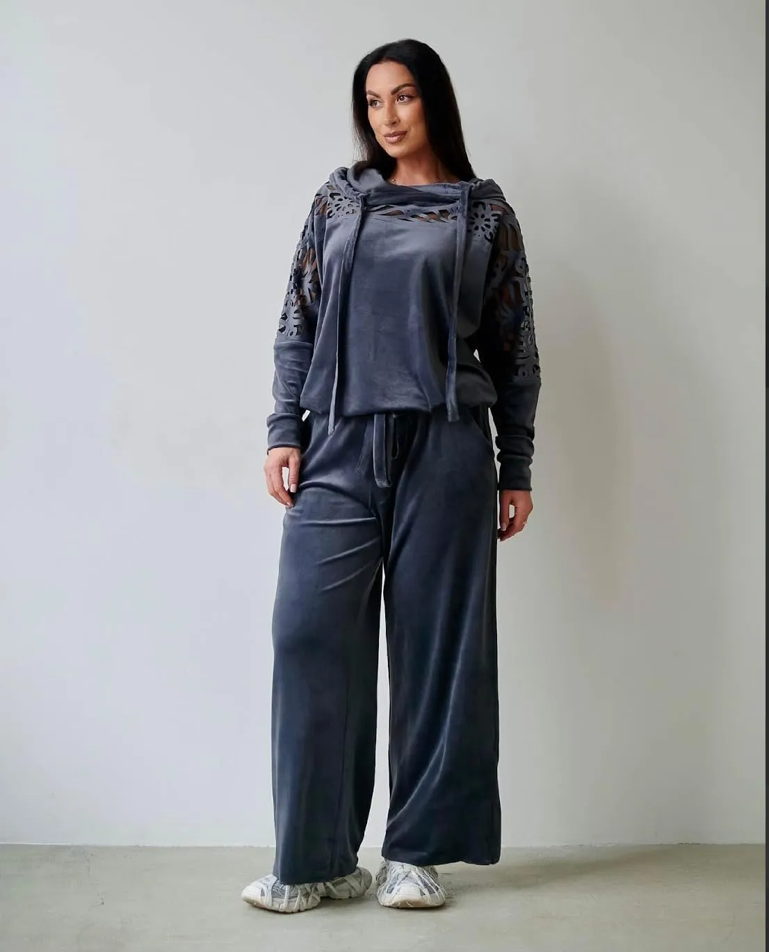 Womens 2 Piece Long Sleeve Sweatsuit Outfit Spring Fall Casual Tracksuit Lounge Set High Quality Fabric Unique Design