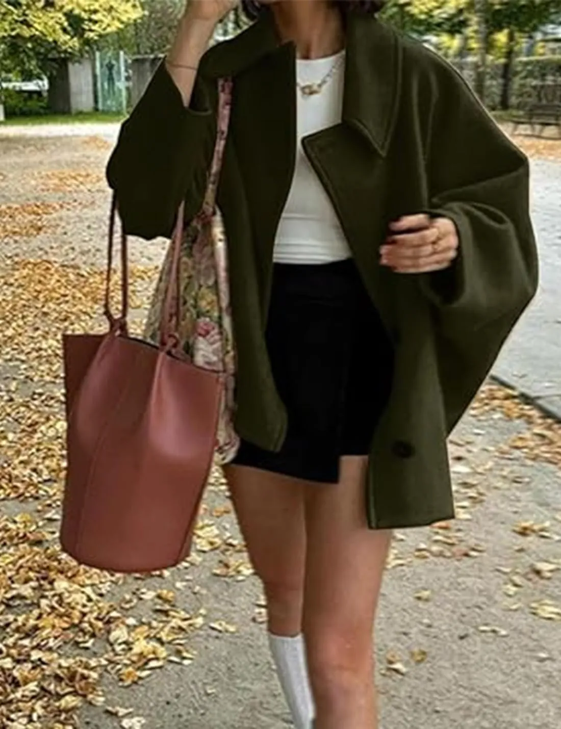 Women's Fall Single Breasted Pea Coat Long Sleeve Turndown Collar Wool Cape Blend Coat with Pockets