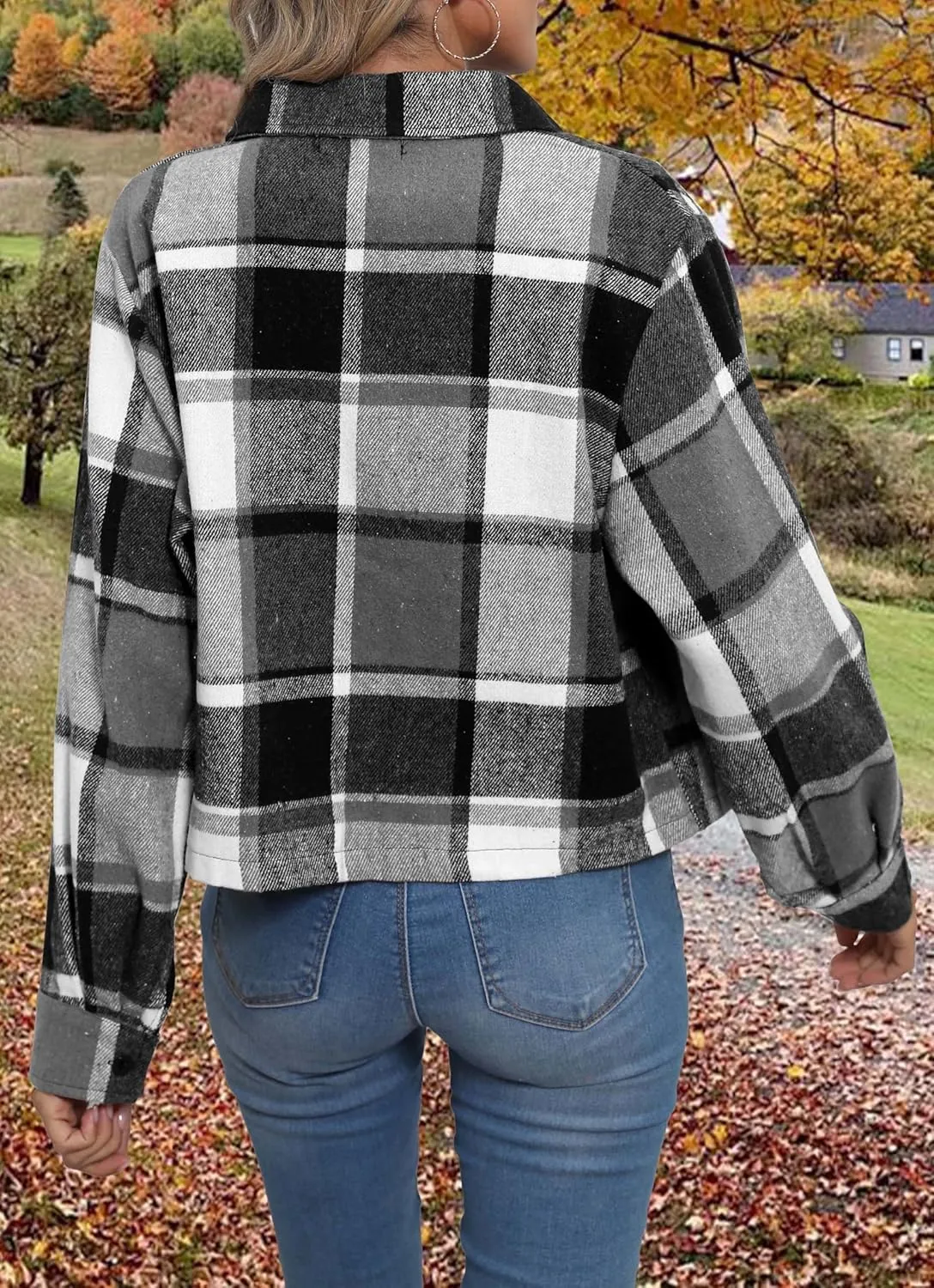 Women's Flannels Cropped Shacket Jacket Fashion Plaid Button Down Shirt 2025 Fall Coat Tops