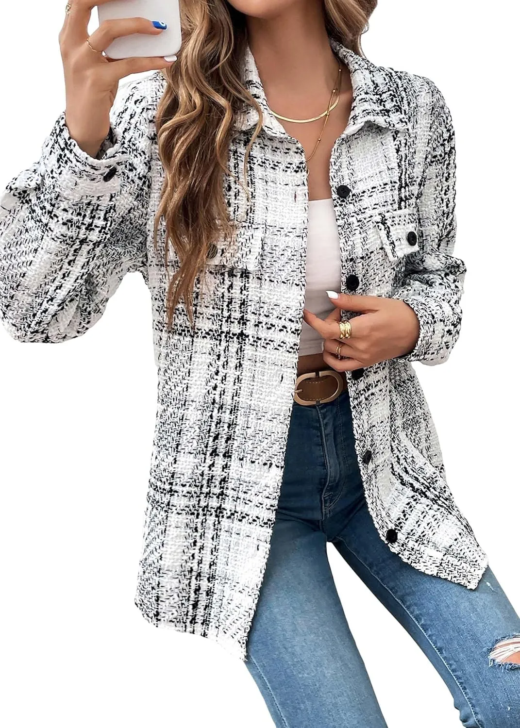 Womens Plaid Jacket 2024 Fall Long Lightweight Casual Elegant Button Down Lapel Fashion Blazer Shirt with Pockets
